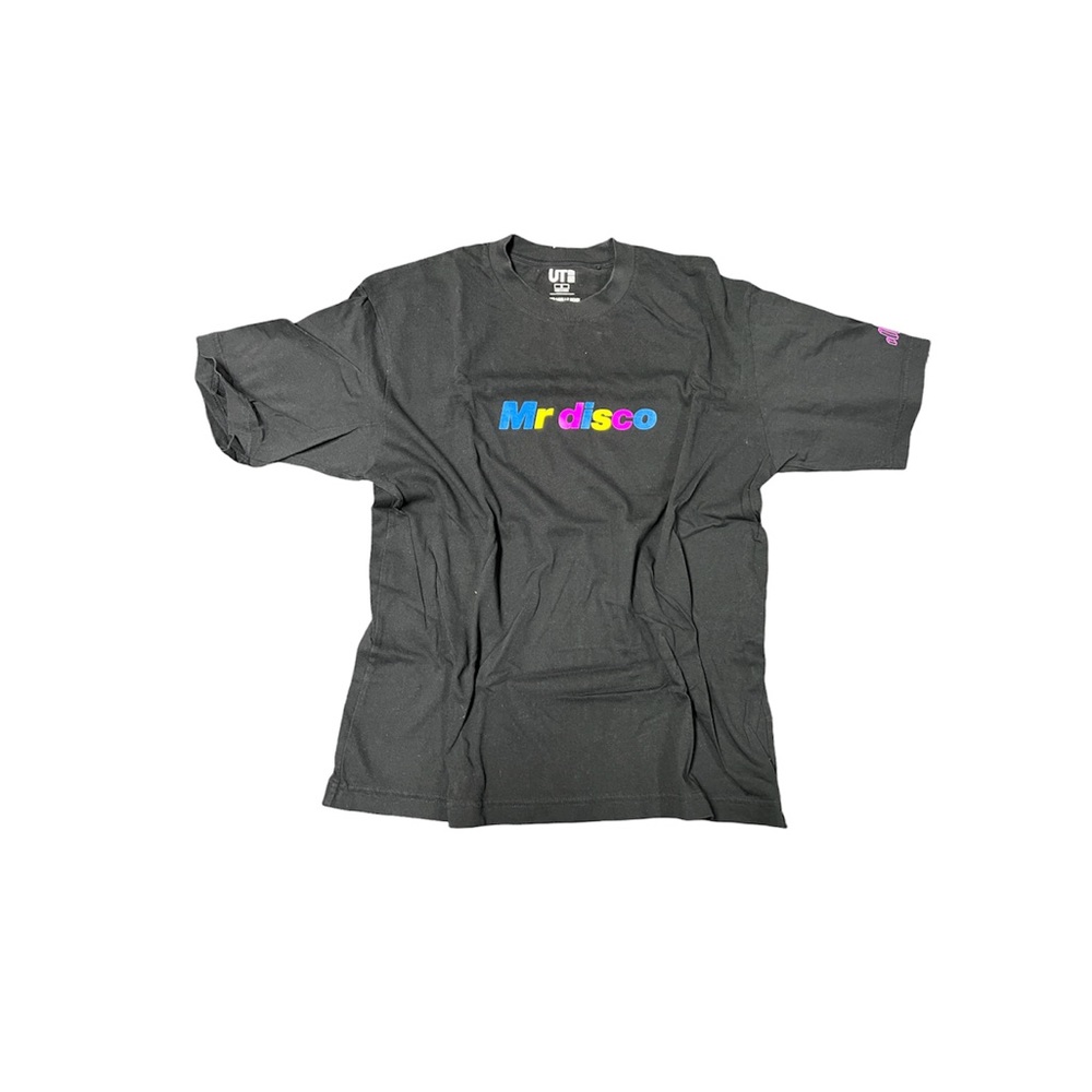Black tshirt